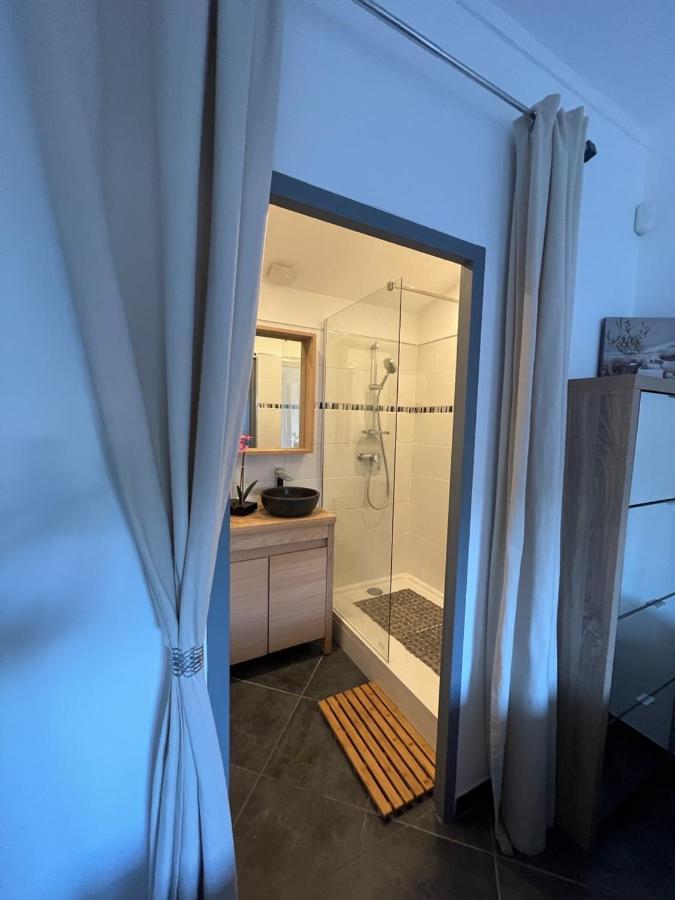 Suite Parentale Independante Marseille Bagian luar foto