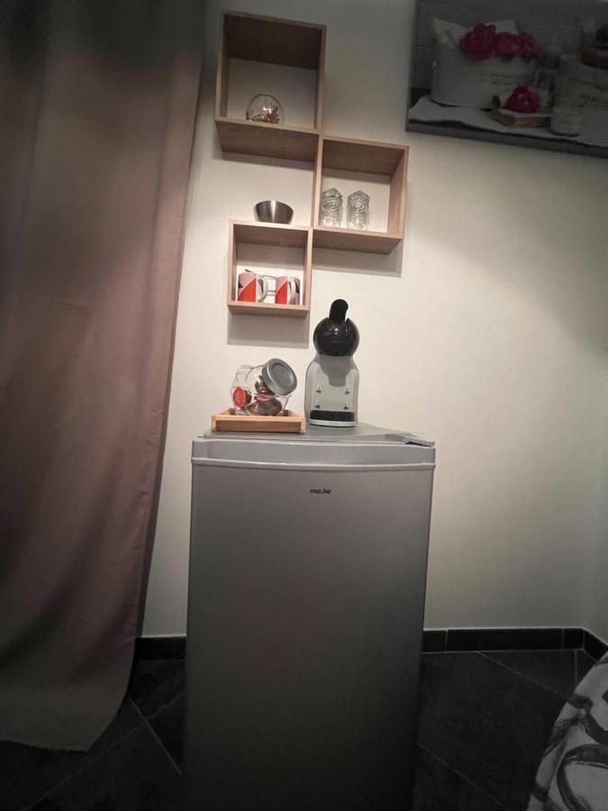 Suite Parentale Independante Marseille Bagian luar foto